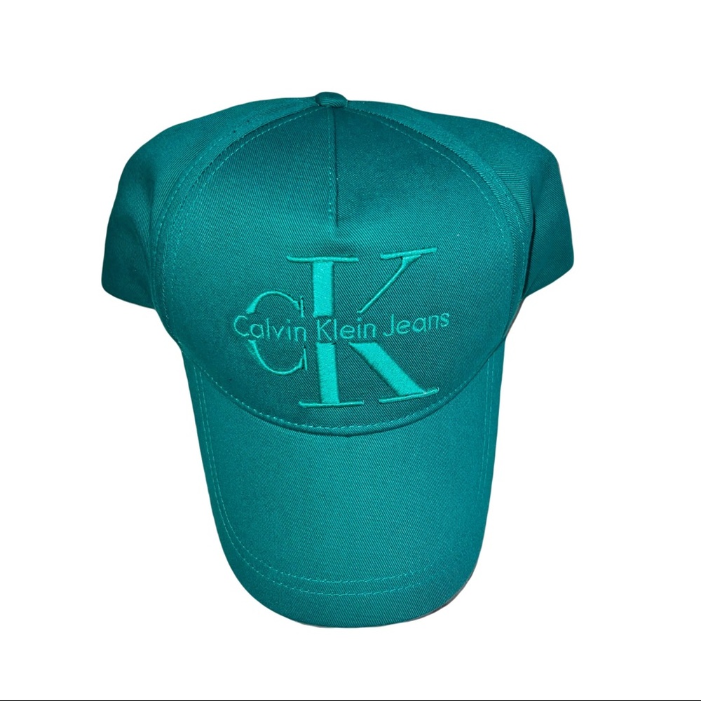 CALVIN KLEIN CAP